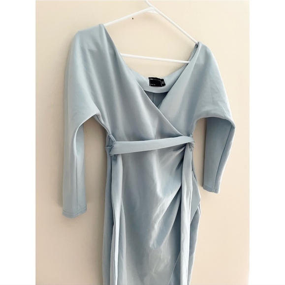 Asos DESIGN wrap tie dusty light blue midi dress - Picture 6 of 9